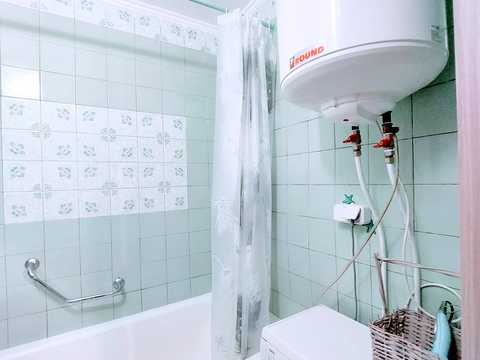 квартира за адресою Київ, Автозаводська вул., 81