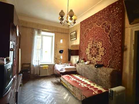 квартира за адресою Садова вул., 19
