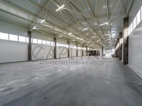 комерційна за адресою Петропавлівська, 8