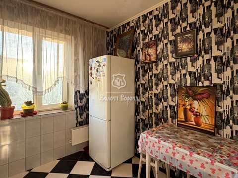 квартира за адресою Червоної Калини просп. (Володимира Маяковського), 25