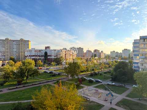 квартира за адресою Червоної Калини просп. (Володимира Маяковського), 25