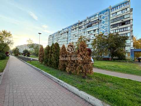 квартира за адресою Червоної Калини просп. (Володимира Маяковського), 25