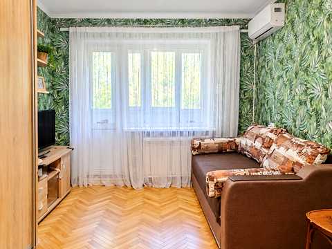 квартира за адресою Метробудівська вул., 6