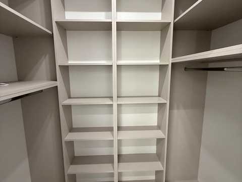 квартира за адресою Гетьмана Мазепи вул., (Будинок 1)