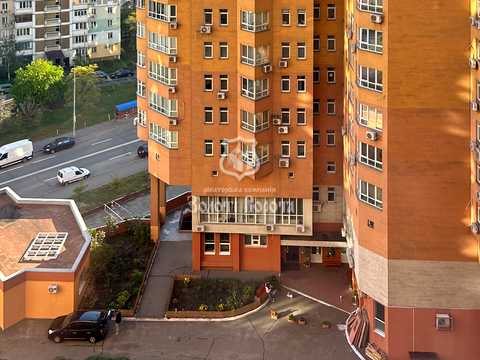 квартира по адресу Александра Мишуги ул., 2
