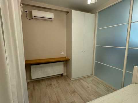 квартира за адресою Михайла Максимовича вул. (Онуфрія Трутенка), 24-Б