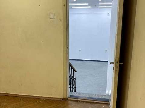 комерційна за адресою Олександра Кониського вул., 80