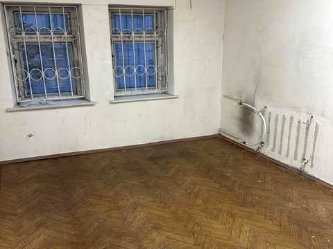 комерційна за адресою Олександра Кониського вул., 80