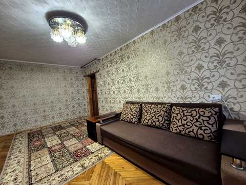 квартира за адресою Івана Дзюби вул. (Сім'ї Сосніних), 12