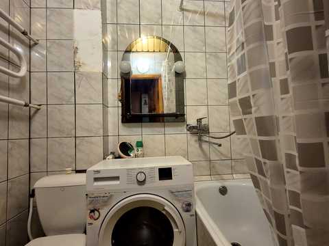 квартира за адресою Івана Дзюби вул. (Сім'ї Сосніних), 12