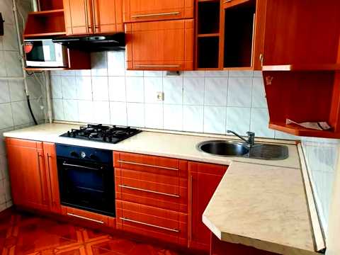 квартира по адресу Ларисы Руденко ул., 7