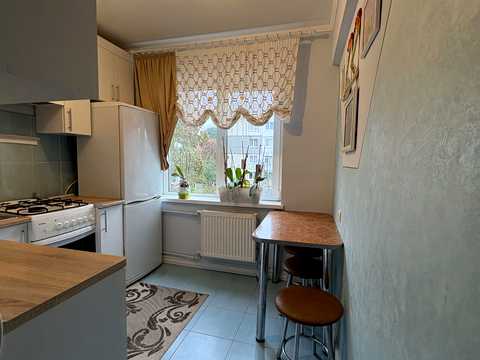 квартира за адресою Героїв Крут вул., 2