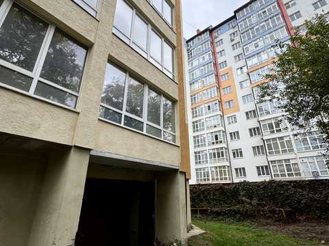 паркомісце за адресою Івано-Франківськ, Національної Гвардії вул., 12-А