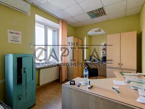 комерційна за адресою Київ, Генерала Шаповала вул. (Механізаторів), 2