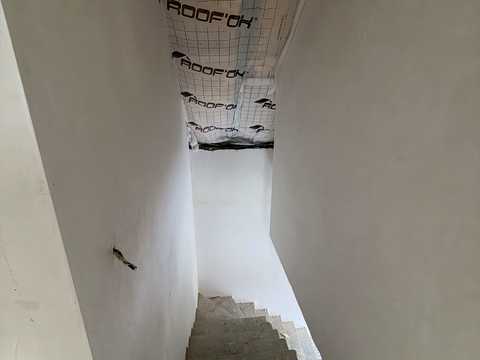 будинок за адресою с. Бірки, Золотого лева