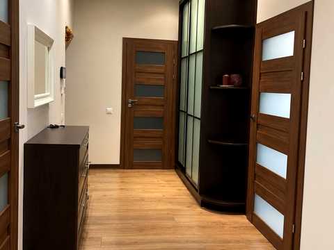 квартира за адресою Героїв Крут вул., 11-Б