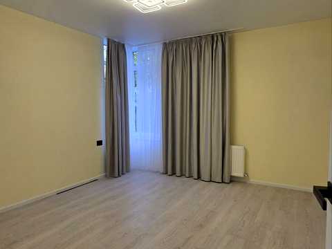 квартира по адресу Академика Сахарова ул., 8