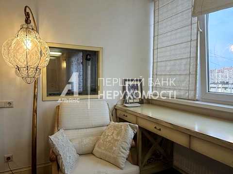 квартира за адресою Академіка Корольова вул., 24