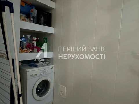 квартира за адресою Академіка Корольова вул., 24