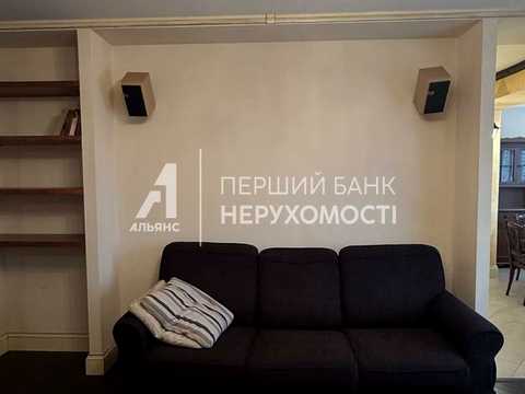 квартира за адресою Академіка Корольова вул., 24