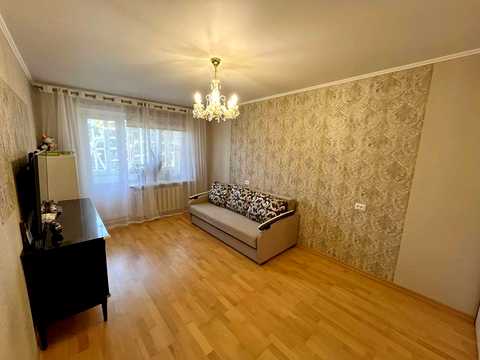квартира за адресою Одеса, Академіка Корольова вул., 64