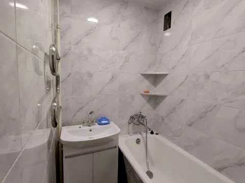 квартира за адресою Київ, Автозаводська вул., 41