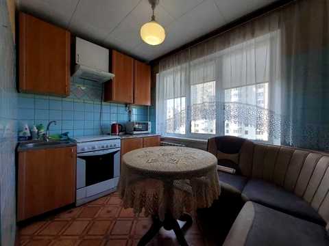квартира за адресою Київ, Автозаводська вул., 41
