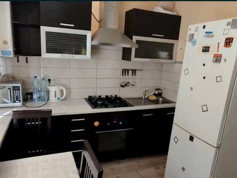 квартира за адресою Амосова пров., 7