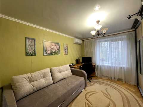 квартира за адресою Бродівська вул., 50