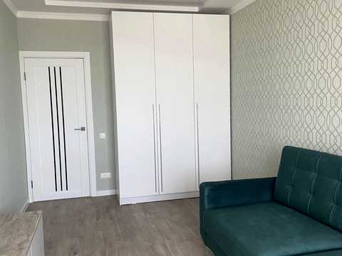 квартира за адресою Зелена вул., 12
