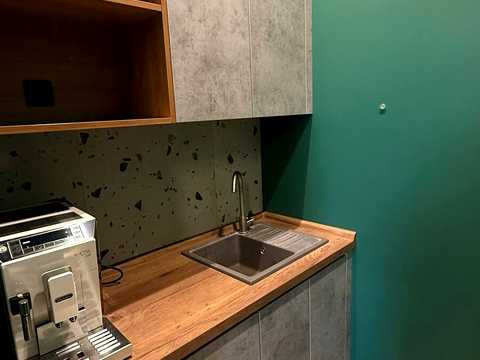 комерційна за адресою Одеса, Фонтанська дорога вул. (Перекопской дивизии улица), (Будинок 3)