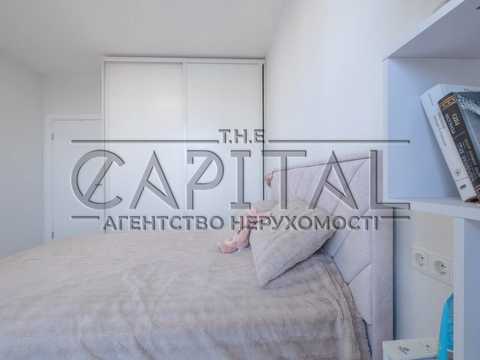 квартира за адресою Київ, Родини Кістяківських вул., 10