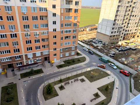 квартира за адресою Чорноморськ (Іллічівськ), Захисників України вул. (1-го Травня), 42
