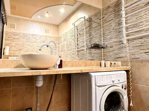 квартира за адресою Михайла Стельмаха вул., 12-А
