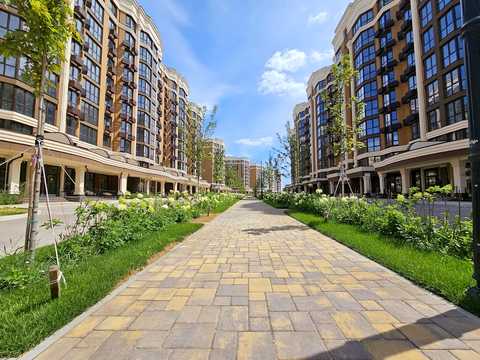 квартира за адресою Щаслива вул., 65