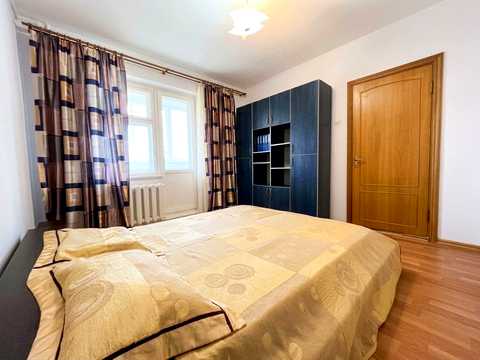 квартира за адресою Автозаводська вул., 43