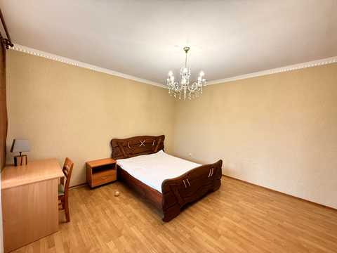 квартира по адресу Святошинская ул., 2