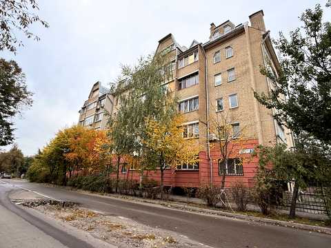 квартира по адресу Святошинская ул., 2