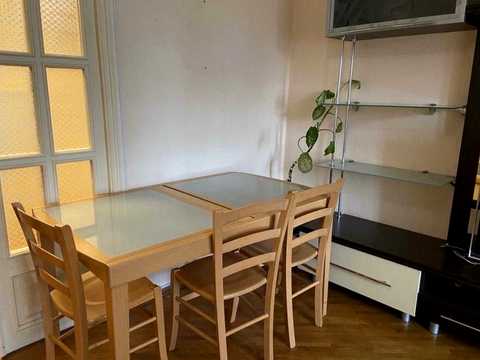 квартира за адресою Домбровського вул., 31