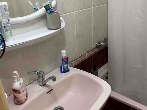 квартира за адресою Домбровського вул., 31