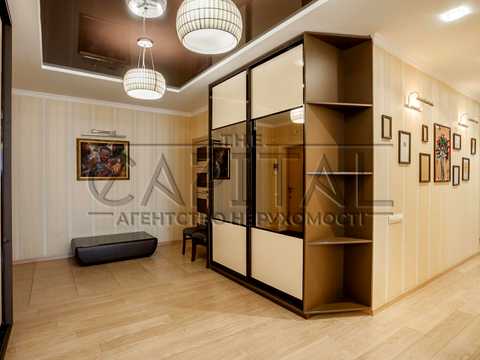 квартира по адресу Голосеевская ул., 13