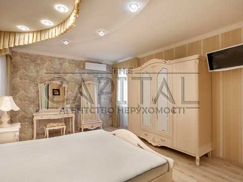 квартира по адресу Голосеевская ул., 13