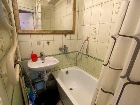 квартира за адресою Дегтярівська вул., 15