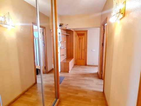 квартира за адресою Євгена Танцюри вул. (Генерала Петрова), 50