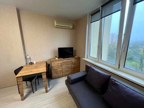 квартира за адресою Ясинуватський пров., 10