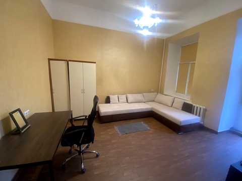 квартира за адресою Басейна вул., 12