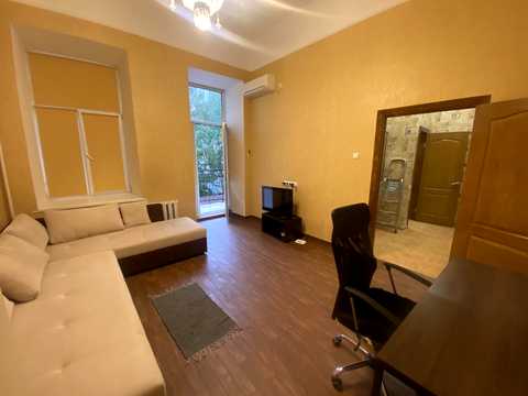 квартира за адресою Басейна вул., 12