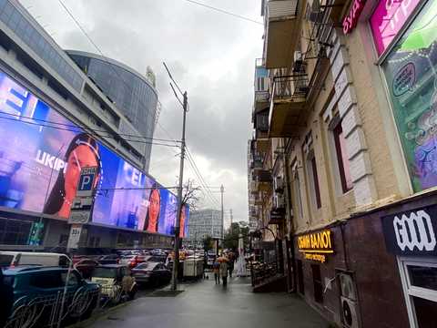 квартира за адресою Басейна вул., 12