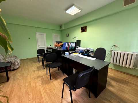 комерційна за адресою Львів, Станція Личаків вул., 1