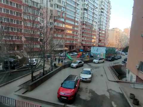 квартира по адресу Радужный массив ул., 7-Б